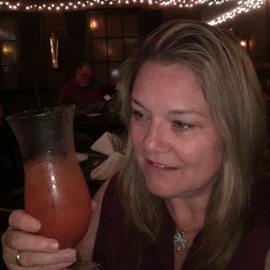 Meet your Posher, Molly